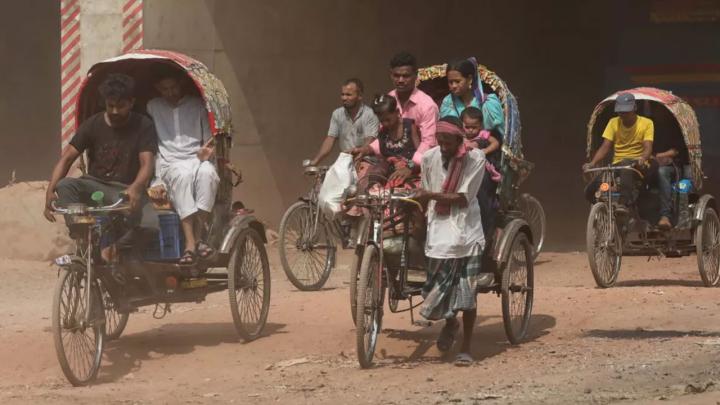 বিশ্বে বায়ুদূষণে সবার ওপরে ঢাকা, বাতাস ‘বিপজ্জনক’